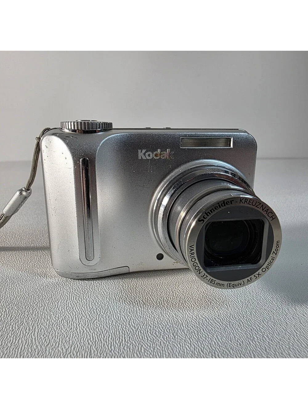 Kodak EasyShare C875 Silver 8.0MP Digital Camera Works / No Memory Card